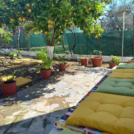 Maria's Garden House *