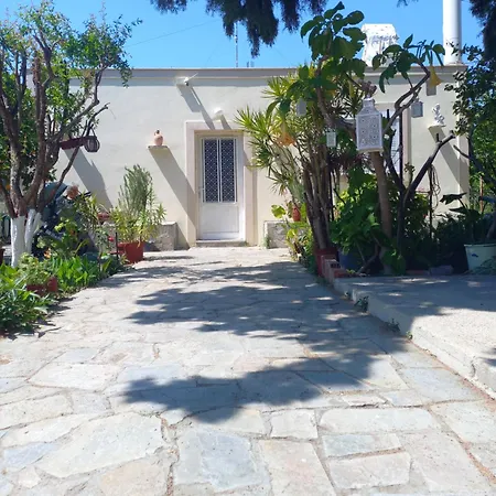 Maria's Garden House Holiday home *