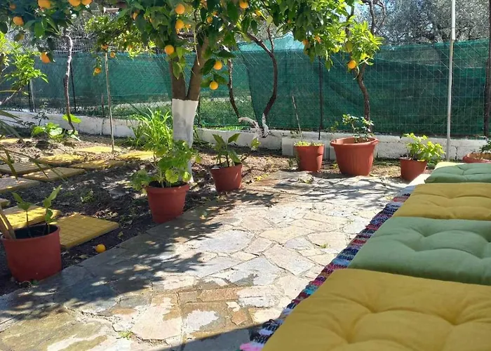 Maria's Garden House *