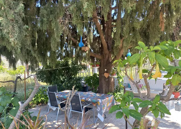 Maria's Garden House * أرخانجلوس